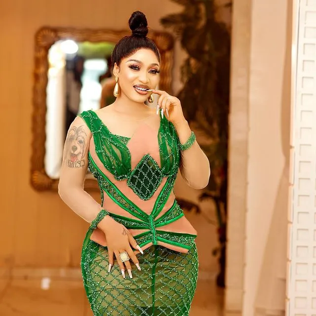 Tonto Dikeh's new boyfriend and 5 reasons we admire Tonto Dikeh.