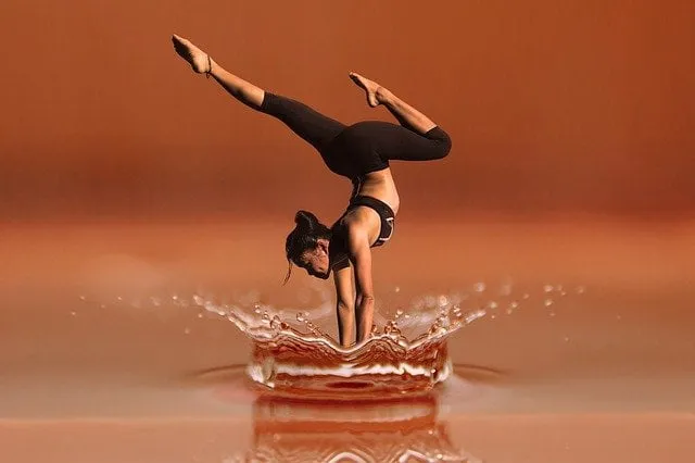 The Jivamukti method of yoga and 7 other perfect variations of yoga you should try. The Jivamukti method of yoga